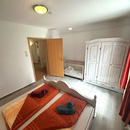 Haus Tunix Apartment