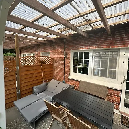 Haus Tunix Hunde Sind Herzlich Willkommen